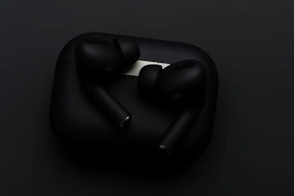 Matt Earpods